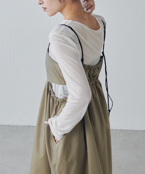 Lui's（ルイス）の「ウエスト切替ギャザーキャミワンピース（ワンピース・レディース・ベージュ/ブルー/ブラック・FREE）」の22枚目の写真