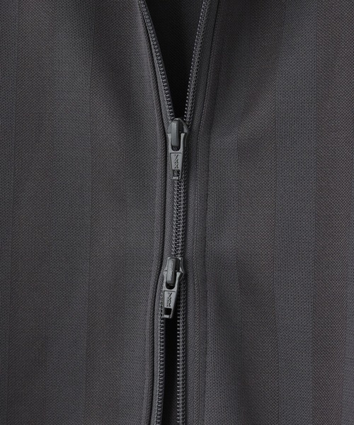 styles(スタイルス)の「STYLES TRACK JACKET St25FW-JK05(ブルゾン・メンズ・ネイビー/グレー・L/M/S)」の6枚目の写真