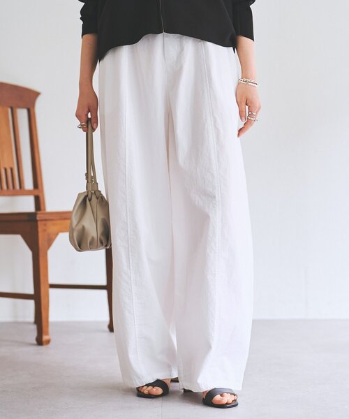 BEARDSLEY(ビアズリー)の「コットンバレルパンツ(その他パンツ・レディース・ホワイト/キャメル/グレー・1/0/2)」の2枚目の写真