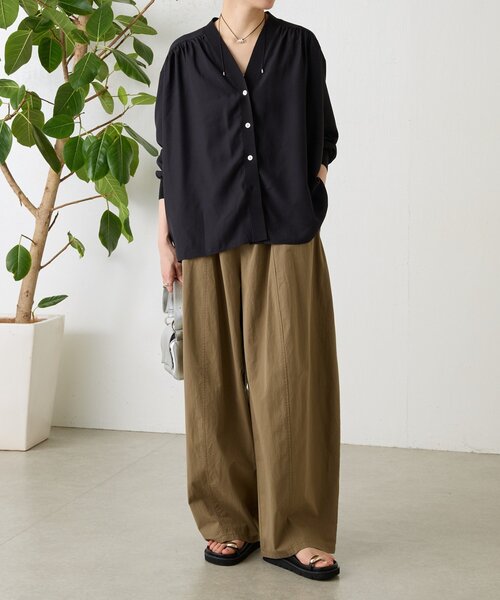 BEARDSLEY(ビアズリー)の「コットンバレルパンツ(その他パンツ・レディース・ホワイト/キャメル/グレー・1/0/2)」の6枚目の写真