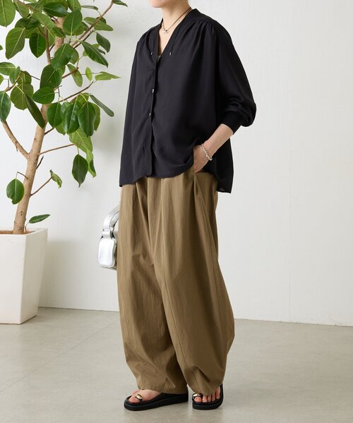 BEARDSLEY(ビアズリー)の「コットンバレルパンツ(その他パンツ・レディース・ホワイト/キャメル/グレー・1/0/2)」の7枚目の写真