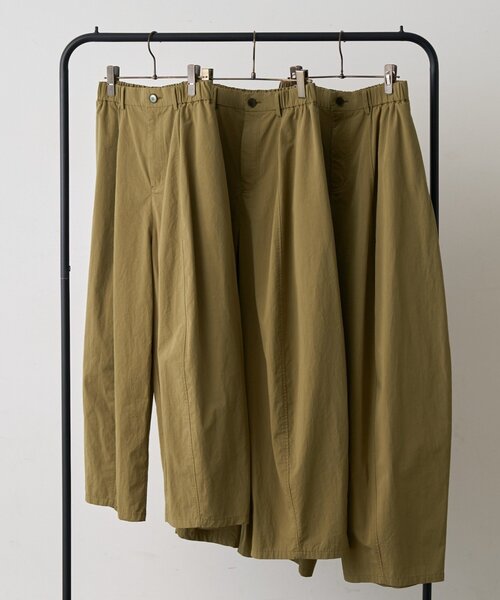 【新品タグ付】ビアズリー　コットンバレルパンツ　キャメル　0サイズ ビアズリー BEARDSLEY コットンバレルパンツ （camel） - ファッション