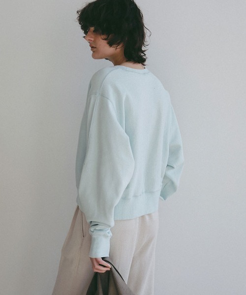 ETRE TOKYO（エトレトウキョウ）の「コンパクトスウェットシャツ（スウェット・レディース・グレー/ライトブルー/ベージュ・FREE）」の6枚目の写真