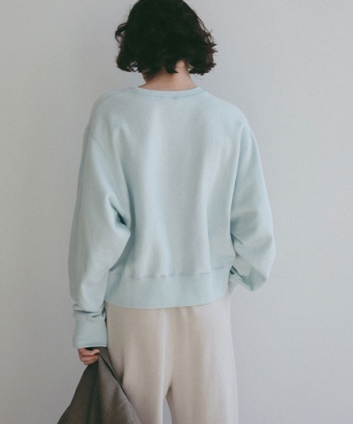 ETRE TOKYO（エトレトウキョウ）の「コンパクトスウェットシャツ（スウェット・レディース・グレー/ライトブルー/ベージュ・FREE）」の7枚目の写真