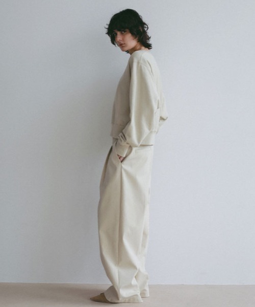 ETRE TOKYO（エトレトウキョウ）の「コンパクトスウェットシャツ（スウェット・レディース・グレー/ライトブルー/ベージュ・FREE）」の12枚目の写真