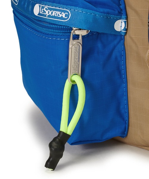 MSGM（エムエスジーエム）の「【MSGM×LeSportsac】Voyager Backpack（バックパック/リュック・レディース・カーキ・ONE SIZE）」の6枚目の写真