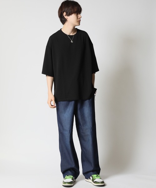 ARCADE（アーケード）の「身にまとうUVケア！梨地素材 クルーネックオーバーサイズ半袖カットソー（Tシャツ/カットソー・メンズ・ブラック/アイボリー/チャコール/ダークグリーン/ブルーグレー/カーキ・L/M/LL）」の11枚目の写真