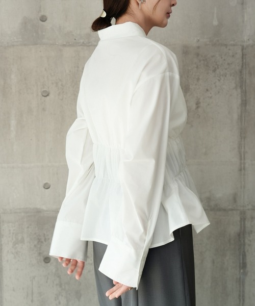 DRESS PLUS(ドレスプラス)の「ウエストシャーリング ペプラムシャツ 長袖(シャツ/ブラウス・レディース・サックスブルー/オフホワイト/ブラック/ネイビー・M)」の12枚目の写真