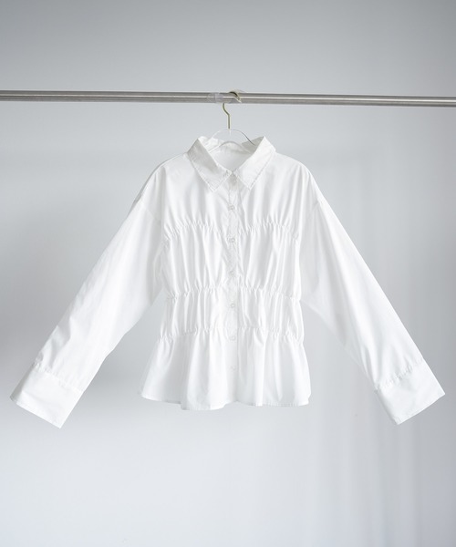 DRESS PLUS(ドレスプラス)の「ウエストシャーリング ペプラムシャツ 長袖(シャツ/ブラウス・レディース・サックスブルー/オフホワイト/ブラック/ネイビー・M)」の17枚目の写真