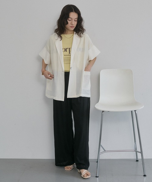 hunch(ハンチ)の「ハイツイストシアー ワイドストレートパンツ(その他パンツ・レディース・ライトカーキ/アイボリー/ブラック・FREE)」の22枚目の写真