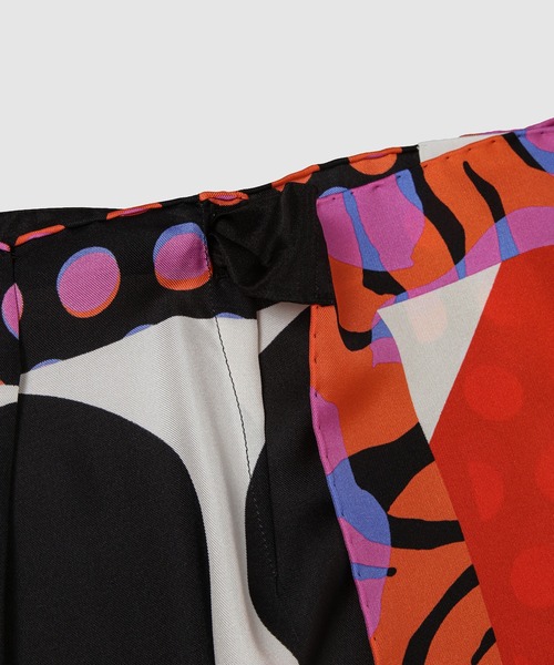 DRIES VAN NOTEN(ドリスヴァンノッテン)の「SCARFY LONG 3060 W.W.SKIRT(スカート・レディース・その他・ONE SIZE)」の4枚目の写真