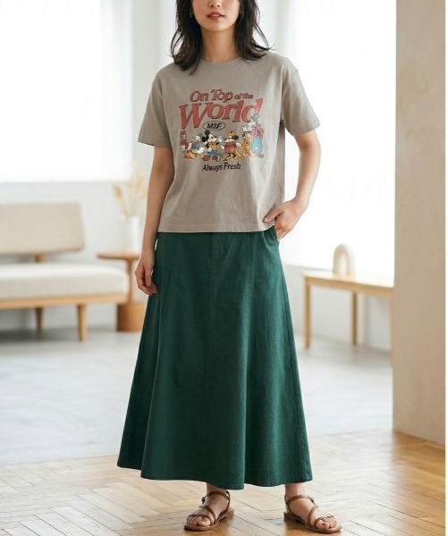 Disney(ディズニー)の「【DISNEY/ディズニー】キャラクターミッキー&フレンズ ヴィンテージライク プリント半袖Tシャツ(WIDEシルエット)(Tシャツ/カットソー・レディース・スカイブルー/オレンジ/ベージュ/オフホワイト・LARGE/MEDIUM)」の13枚目の写真