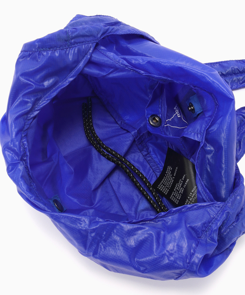 ROA(ロア)の「ROA / ロア LAKI SMALL PACKABLE KNOT BAG(ショルダーバッグ・メンズ・ブルー・FREE)」の5枚目の写真