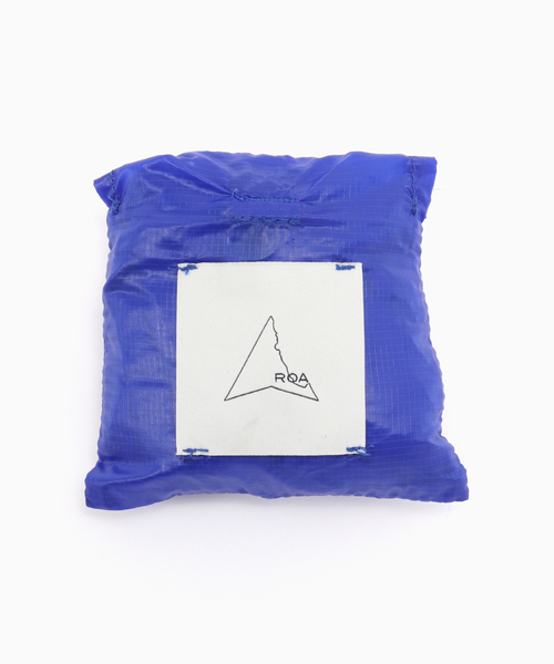ROA(ロア)の「ROA / ロア LAKI SMALL PACKABLE KNOT BAG(ショルダーバッグ・メンズ・ブルー・FREE)」の8枚目の写真