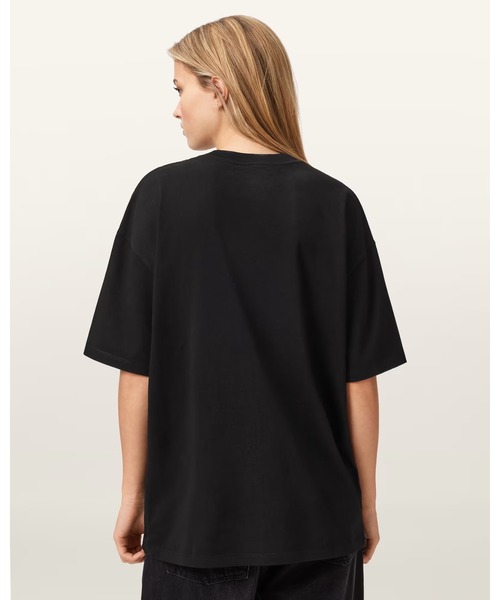 ALLSAINTS(オールセインツ)の「DASH ETTA OVERSIZED EMBROIDERED T-SHIRT | DASH ETTA オーバーサイズ 刺繍 Tシャツ(Tシャツ/カットソー・レディース・ブラック・XS/M/L/S)」の7枚目の写真