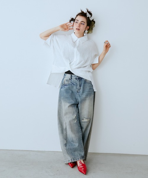 manana suerte(マニャーナスエルテ)の「ダメージワイドデニムパンツ(デニムパンツ・レディース・ブルー・MEDIUM/LARGE)」の20枚目の写真