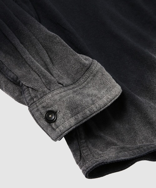 KHOKI（コッキ）の「Faded work shirt（シャツ/ブラウス・メンズ・ブルー/ブラック・3）」の5枚目の写真