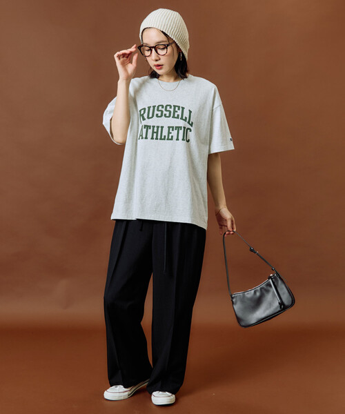 FREAK'S STORE(フリークスストア)の「限定展開 RUSSELL ATHLETIC × FREAK'S STORE/ラッセルアスレチック 別注 フロッキー プリント 半袖 Tシャツ(Tシャツ/カットソー・レディース・オフホワイト/ネイビー/ブラック/レッド/ライトグレー・フリ-)」の16枚目の写真