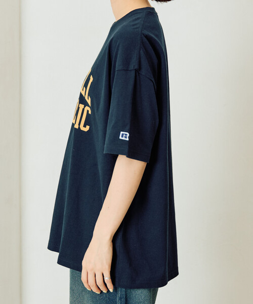 FREAK'S STORE(フリークスストア)の「限定展開 RUSSELL ATHLETIC × FREAK'S STORE/ラッセルアスレチック 別注 フロッキー プリント 半袖 Tシャツ(Tシャツ/カットソー・レディース・オフホワイト/ネイビー/ブラック/レッド/ライトグレー・フリ-)」の14枚目の写真