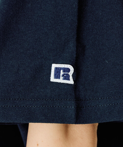FREAK'S STORE(フリークスストア)の「限定展開 RUSSELL ATHLETIC × FREAK'S STORE/ラッセルアスレチック 別注 フロッキー プリント 半袖 Tシャツ(Tシャツ/カットソー・レディース・オフホワイト/ネイビー/ブラック/レッド/ライトグレー・フリ-)」の21枚目の写真