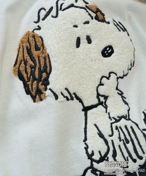 FREAK'S STORE(フリークスストア)の「限定展開 別注/PEANUTS/ピーナッツ サガラ刺繍半袖Tシャツ(Tシャツ/カットソー・レディース・ブラック/オフホワイト/ナチュラル/ブルー・フリ-)」の6枚目の写真