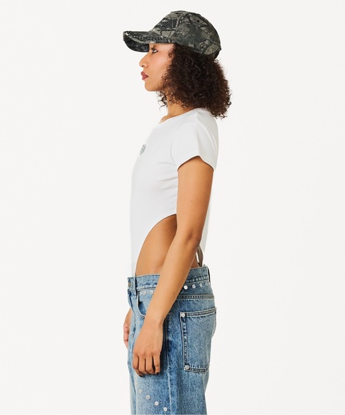 BEEDEN（ビーデン）の「SECOUND SKIN BODYSUIT（Tシャツ/カットソー・レディース・ホワイト/ブラック/レッド・FREE）」の6枚目の写真