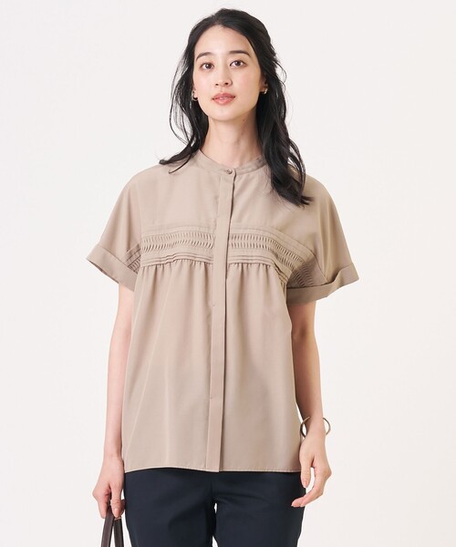 J.PRESS(ジェイプレス)の「ソフトシアークロス フレンチスリーブ ブラウス(シャツ/ブラウス・レディース・黄土色系/スカイブルー系/グレー系/ピンク系・11/9)」の2枚目の写真