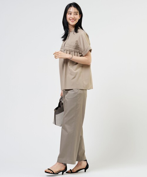 J.PRESS(ジェイプレス)の「ソフトシアークロス フレンチスリーブ ブラウス(シャツ/ブラウス・レディース・黄土色系/スカイブルー系/グレー系/ピンク系・11/9)」の9枚目の写真