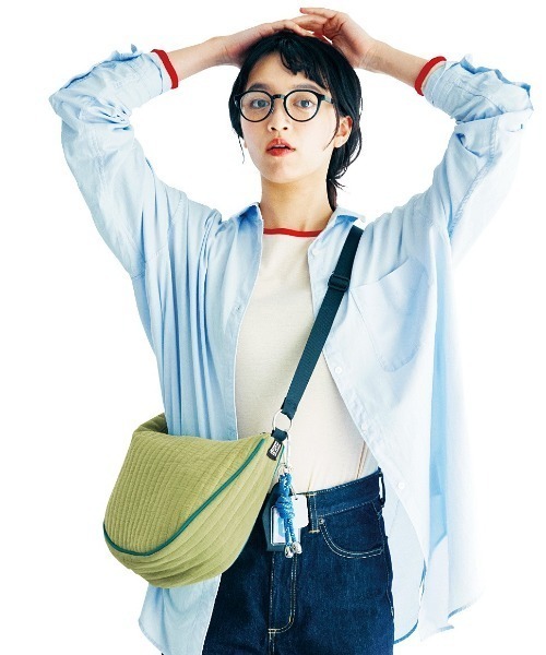 mensha!（メンシャ）の「ｍｅｎｓｈａ！　洗える！キルティングガーゼ　フラッフィー三日月形ショルダーバッグ（ショルダーバッグ・レディース・レッド/グリーン/ブラック・ONE SIZE）」の2枚目の写真