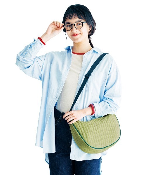 mensha!（メンシャ）の「ｍｅｎｓｈａ！　洗える！キルティングガーゼ　フラッフィー三日月形ショルダーバッグ（ショルダーバッグ・レディース・レッド/グリーン/ブラック・ONE SIZE）」の5枚目の写真