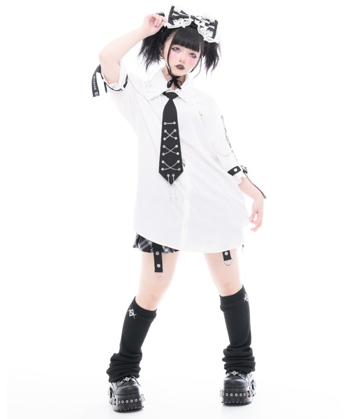 TRAVAS TOKYO(トラバス トウキョウ)の「『TRAVAS TOKYO/トラバス トーキョー』ネクタイ付きパンクスデザインシャツ(シャツ/ブラウス・レディース・ホワイト/ブラック・FREE)」の3枚目の写真