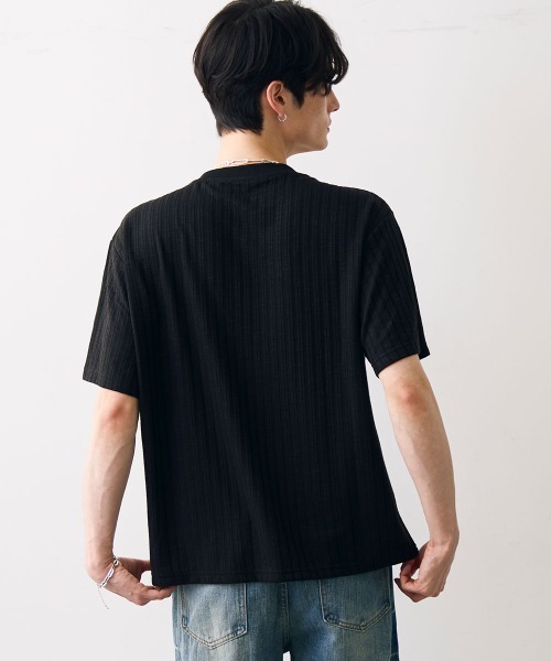 Shoowtime(ショウタイム)の「Ribbed knit henley top / リブヘンリーネックカットソー(Tシャツ/カットソー・メンズ・ホワイト/ブラック・MEDIUM/LARGE/X-LARGE)」の12枚目の写真