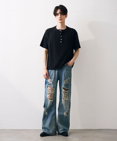 Shoowtime(ショウタイム)の「Ribbed knit henley top / リブヘンリーネックカットソー(Tシャツ/カットソー・メンズ・ホワイト/ブラック・MEDIUM/LARGE/X-LARGE)」の15枚目の写真