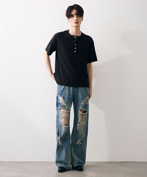 Shoowtime(ショウタイム)の「Ribbed knit henley top / リブヘンリーネックカットソー(Tシャツ/カットソー・メンズ・ホワイト/ブラック・MEDIUM/LARGE/X-LARGE)」の18枚目の写真