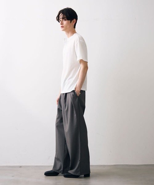 Shoowtime(ショウタイム)の「Ribbed knit henley top / リブヘンリーネックカットソー(Tシャツ/カットソー・メンズ・ホワイト/ブラック・MEDIUM/LARGE/X-LARGE)」の20枚目の写真