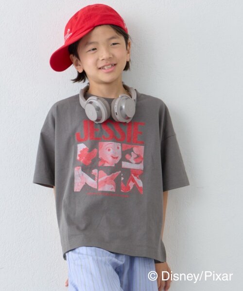 Disney(ディズニー)の「【KIDS】【TOY STORY/トイ・ストーリー】ピックアップ6コマTEE(Tシャツ/カットソー・キッズ・グレー/オフホワイト/ホワイト/ブラック/ブラック系その他/チャコールグレー・110/95/150/130)」の5枚目の写真