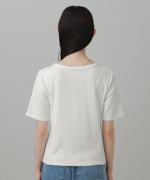 LAKOLE（ラコレ）の「レイヤードヘンリーネック半袖Ｔ / 863036（Tシャツ/カットソー・レディース・ブラック/オフホワイト/グレー・FREE）」の9枚目の写真