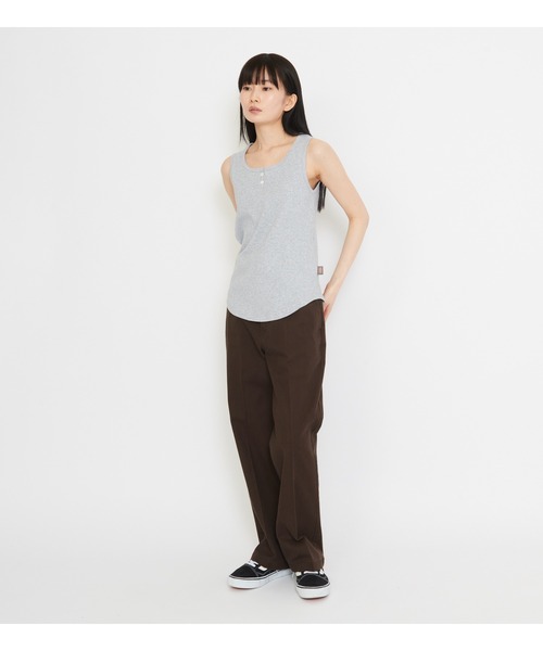 Dickies（ディッキーズ）の「Dickies/ディッキーズ　ヘンリーネックタンクトップ（タンクトップ・レディース・ブラック/ヘザーグレー・LARGE/MEDIUM）」の12枚目の写真