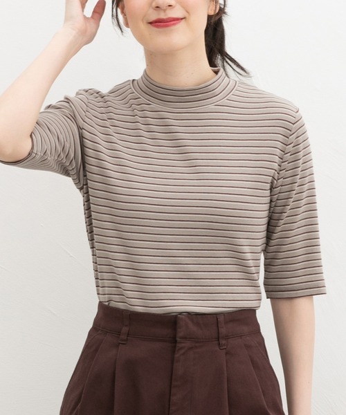 Honeys（ハニーズ）の「【ハニさら・接触冷感・ＵＶカット】５分袖ハイネックＴ（Tシャツ/カットソー・レディース・レッド系1/レッド系その他/ブラック/スミクロ/ブラウン系その他・S/LL/L/M）」の3枚目の写真