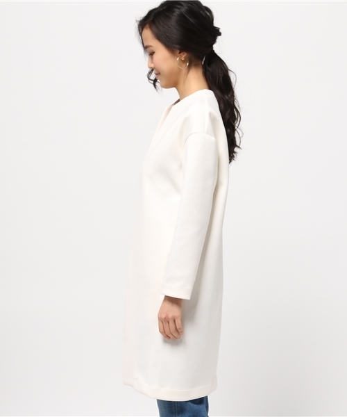 LOUNGEDRESS(ラウンジドレス)の「ボンディングコート(その他アウター・レディース・ホワイト/ネイビー・フリ-)」の4枚目の写真