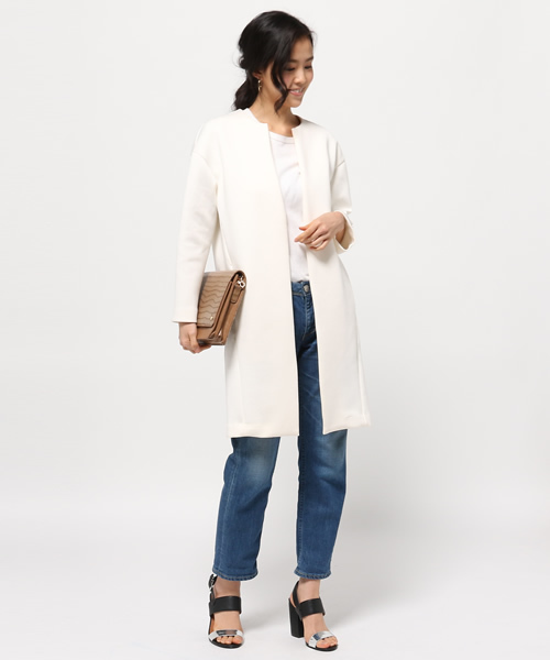 LOUNGEDRESS(ラウンジドレス)の「ボンディングコート(その他アウター・レディース・ホワイト/ネイビー・フリ-)」の6枚目の写真