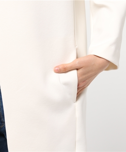LOUNGEDRESS(ラウンジドレス)の「ボンディングコート(その他アウター・レディース・ホワイト/ネイビー・フリ-)」の9枚目の写真