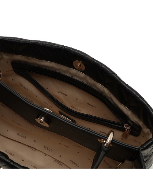 Guess(ゲス)の「MAXINE Satchel ショルダーバッグ ハンドバッグ(ショルダーバッグ・レディース・ブラック・ONE SIZE)」の12枚目の写真