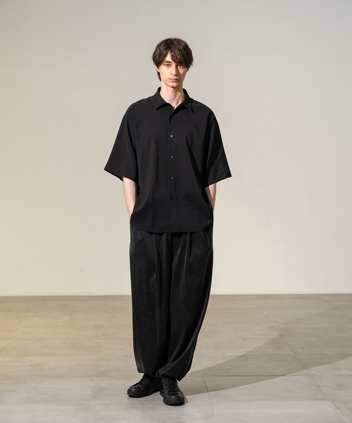 CITY TOKYO(シティトウキョウ)の「【CITY TOKYO】Cool-flex リラックスシャツ(シャツ/ブラウス・メンズ・ブラック/カーキ・2/1)」の4枚目の写真