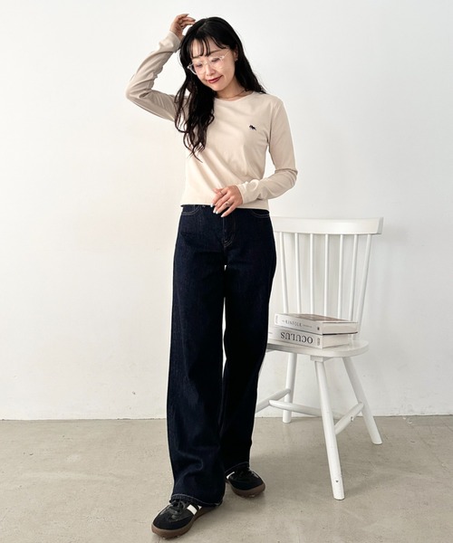 POLOCHAMPS（ポロチャンプス）の「POLOCHAMPS(ポロチャンプス)/長袖Tシャツ　短丈　カットソー　クルーネック（Tシャツ/カットソー・レディース・ダークグレー/ライトグレー/サックスブルー/パープル/ワインレッド/アイボリー/ベージュ/ホワイト/ネイビー/ブラック/ピンク・FREE）」の17枚目の写真