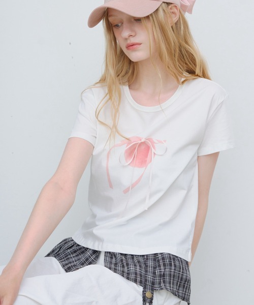 HEIREN(ヘイレーン)の「フロントリボンTee(Tシャツ/カットソー・レディース・ホワイト/ブラック・FREE)」の2枚目の写真