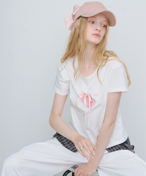 HEIREN(ヘイレーン)の「フロントリボンTee(Tシャツ/カットソー・レディース・ホワイト/ブラック・FREE)」の3枚目の写真