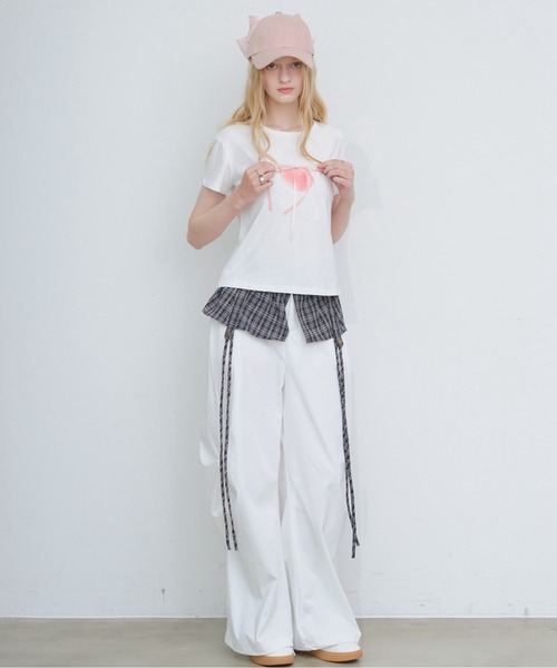 HEIREN(ヘイレーン)の「フロントリボンTee(Tシャツ/カットソー・レディース・ホワイト/ブラック・FREE)」の17枚目の写真