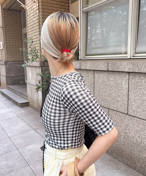 ISOOK(アイスー)の「ギンガムチェックストレッチTシャツ(comochi select) / カットソー 半袖 クルーネック(Tシャツ/カットソー・レディース・ブラック/レッド・FREE)」の10枚目の写真