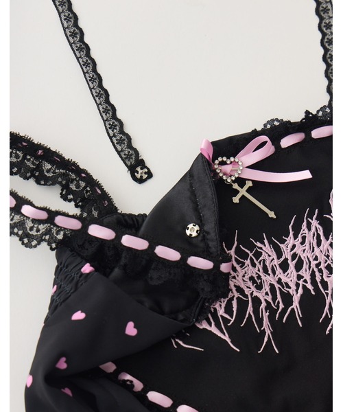 AVENCHUMU(アバンチュウム)の「Heart tiered babydoll one piece(ワンピース・レディース・ブラック/ホワイト×ピンク/ブラック×ピンク・FREE)」の22枚目の写真